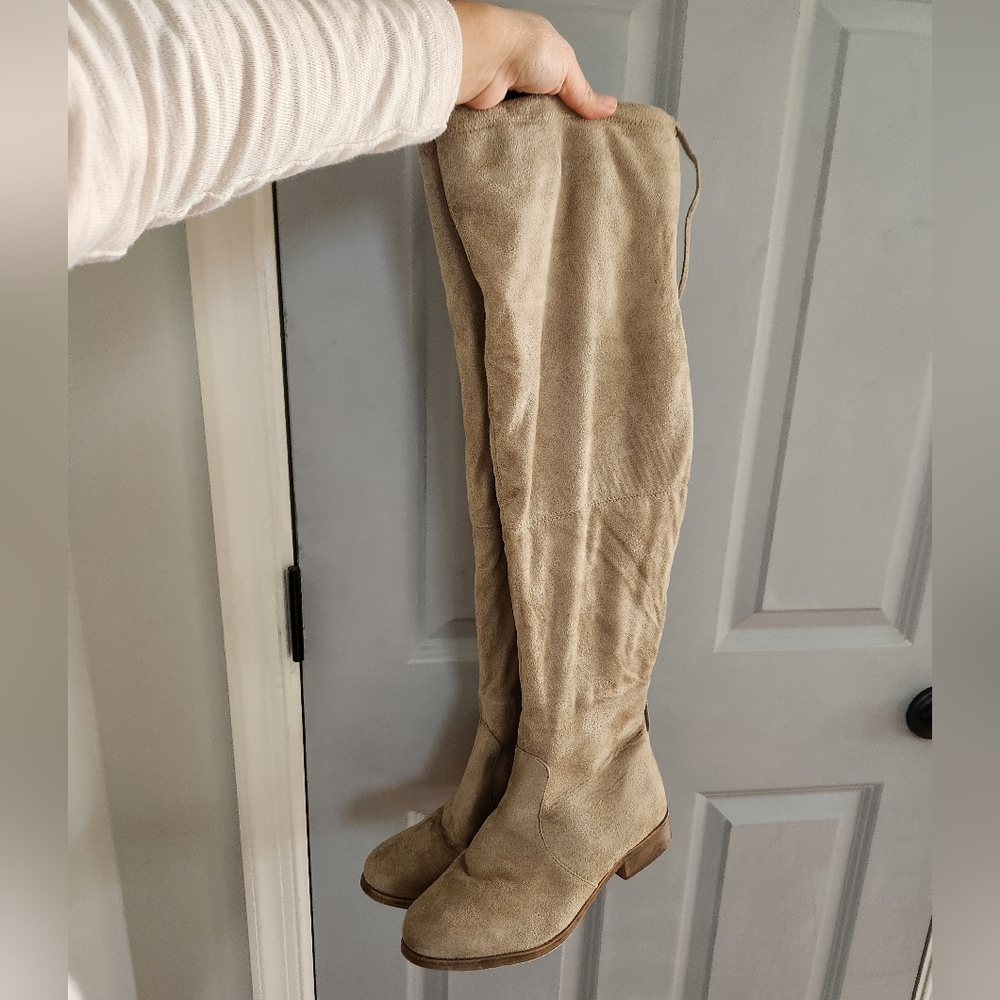 High boots 8.5